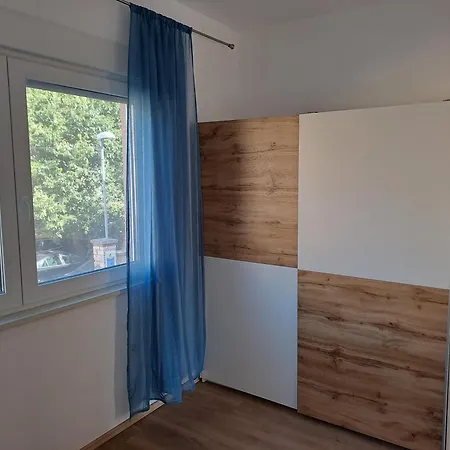 Lägenhet Yulia Pula