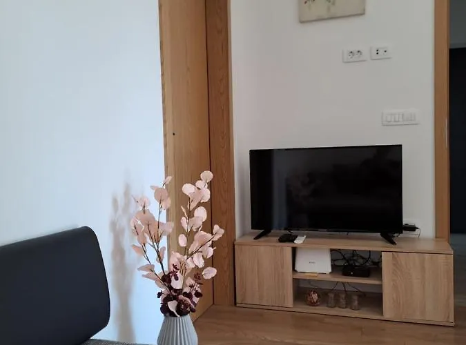 Yulia Апартаменти *