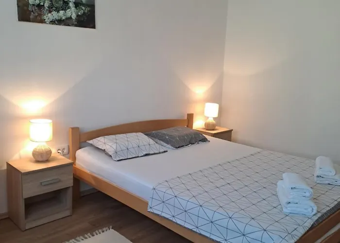 Appartement Yulia Pula